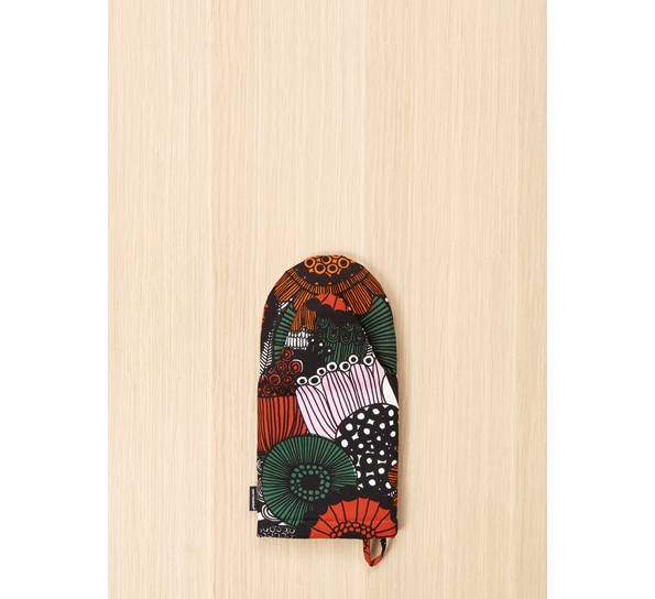 Siirtolapuutarha grytevott rød hvit grønn fra Marimekko