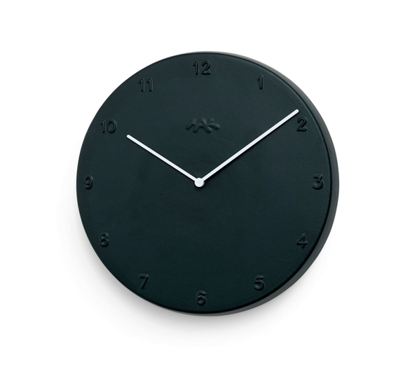Ora veggklokke sort 30 cm fra Kähler