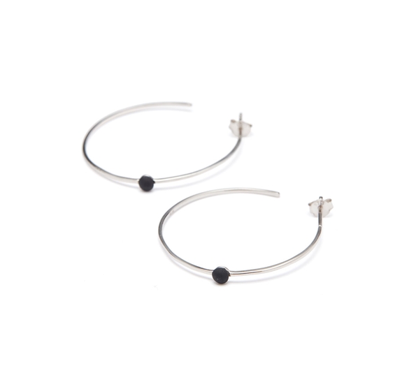 Microdot 0305 øreringer sølv/matt sort