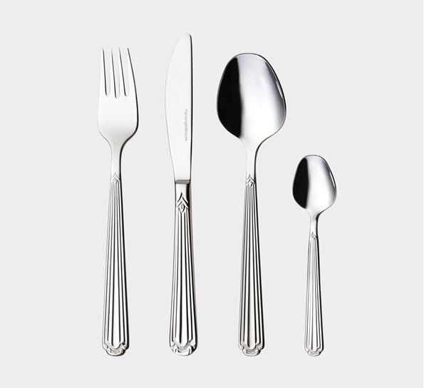 <p>Renessanse bestikksett 24 deler fra Hardanger Bestikk</p>
