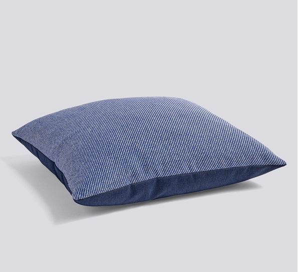 Eclectic collection pute blå 50x50 cm fra HAY