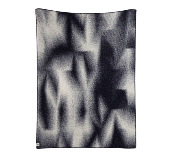 Islandskap pledd blått natur fra Røros Tweed