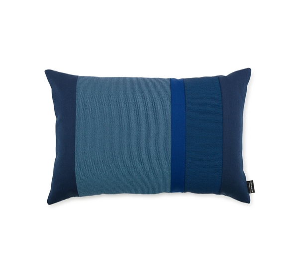 Line pute blå 40x60 cm fra Normann Copenhagen