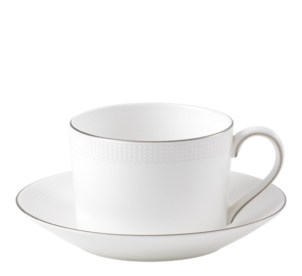 Blanc Sur Blanc tekopp med skål 30 cl fra Wedgwood