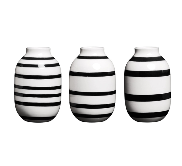 Omaggio miniatyrvaser sort 3 pk fra Kähler