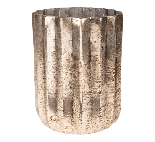 <p>Day Rusted vase stor Day Home</p>
