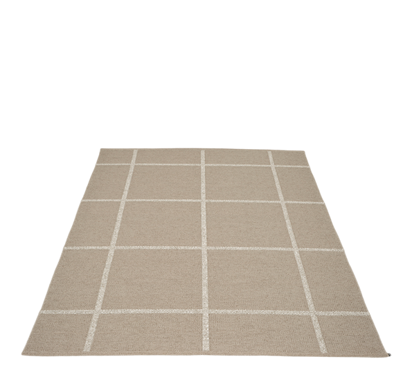 Ada matte mørk lin 180x260 cm fra Pappelina