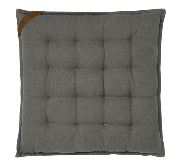 Sittepute Match ash 40x40x5 cm fra Södahl