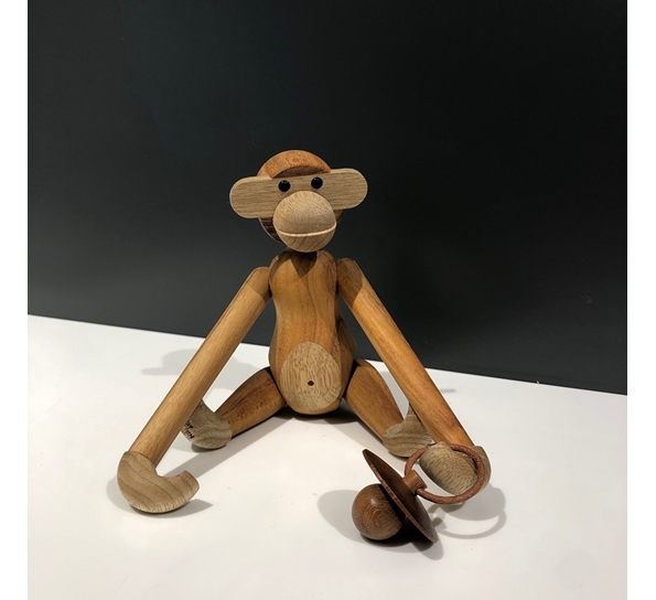 <p>Petrea smokk i tre Kjær Bak</p>
