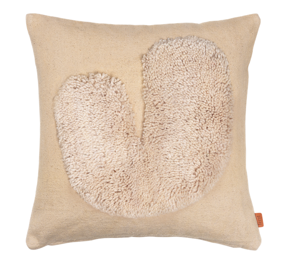 Lay pute 50x50 cm sand offhwite fra Ferm Living