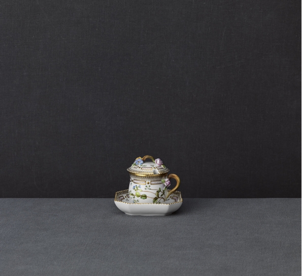 Flora Danica skål Med Lokk Rund 9cl fra n