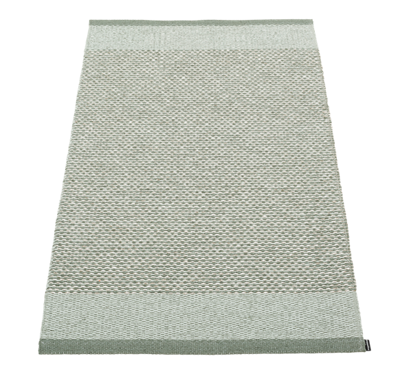 Edit matte army sage stone metallic 70x120 cm fra Pappelina