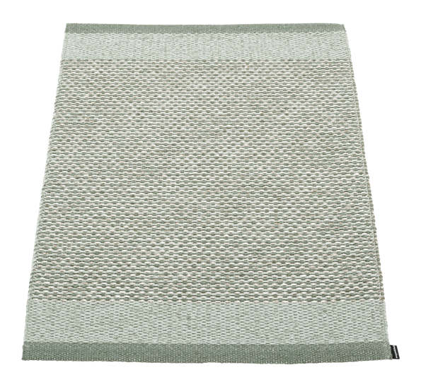 Edit matte army sage stone metallic 230x320 cm fra Pappelina