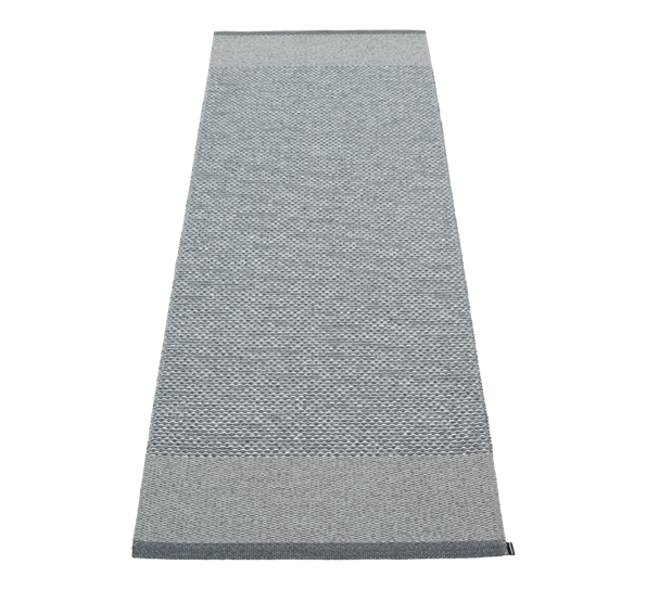 Edit matte granit grå metallic 70x200 cm fra Pappelina