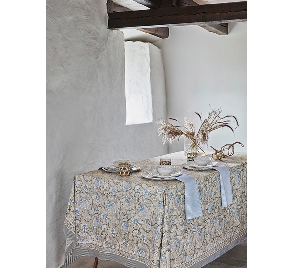 Pomegranate duk blå 170x270cm fra Chamois