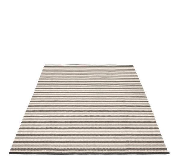 Teo matte varm grå 230x320 cm fra Pappelina