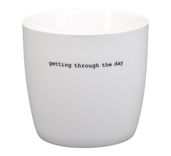 Krus Getting through the day 30 cl hvit fra Sögne Home