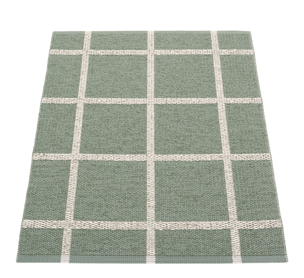 Ada matte army 70x100cm fra Pappelina