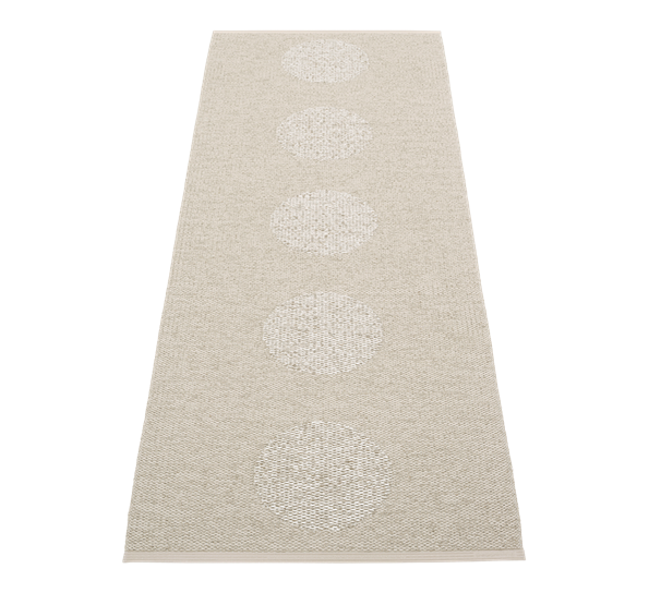 VERA 2.0 matte lin stone metallic 70x200 cm fra Pappelina