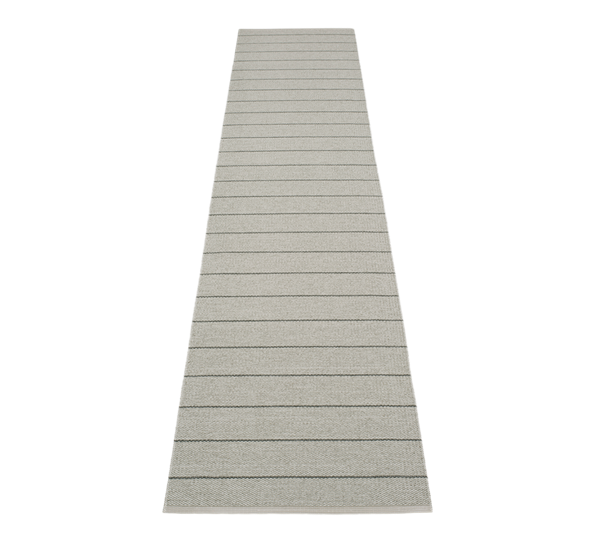 Carl matte varmgrå 70x450 cm fra Pappelina