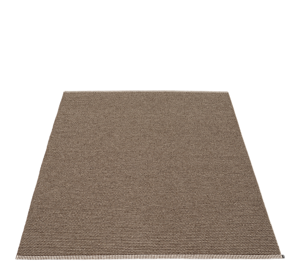 Mono matte mørk brun 140x200 cm fra Pappelina