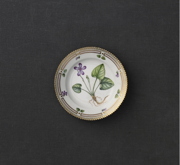 Flora Danica tallerken 17cm fra Royal Copenhagen