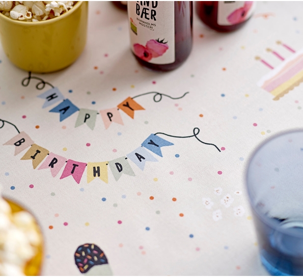 Akryl bursdagsduk antiskli metervare fra Södahl