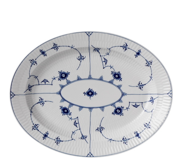 Musselmalt Riflet fat ovalt 30,5 cm fra Royal Copenhagen