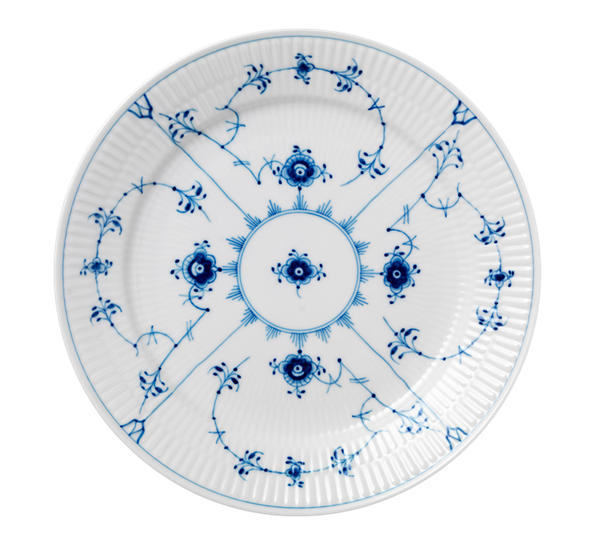 Musselmalt Riflet tallerken flat 25 cm fra Royal Copenhagen
