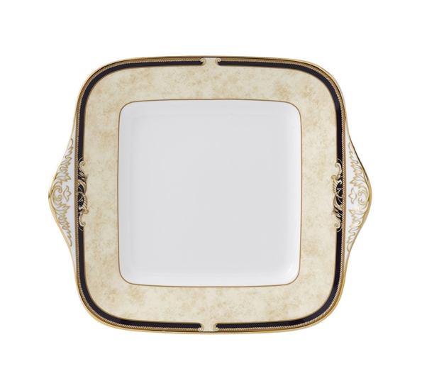 Cornucopia B&B fat 27cm fra Wedgwood