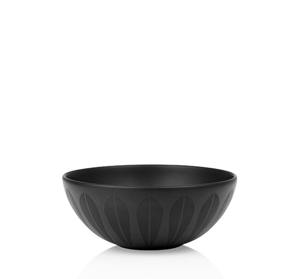 Lotus trends skål 18 cm sort m sort dekor fra Lucie Kaas