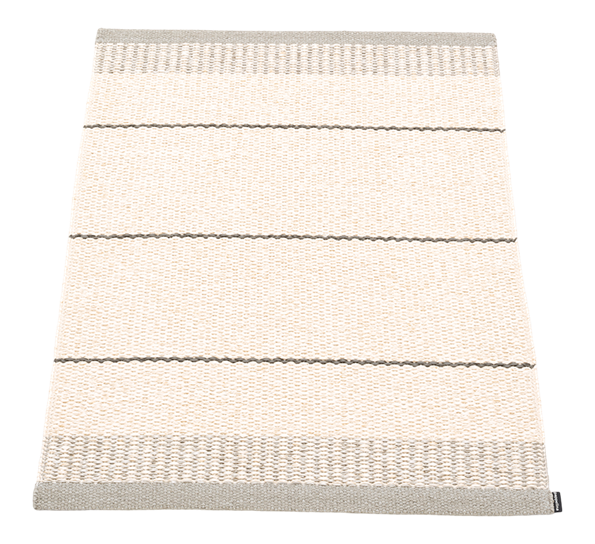 Belle matte warm grey 60x85 cm fra Pappelina