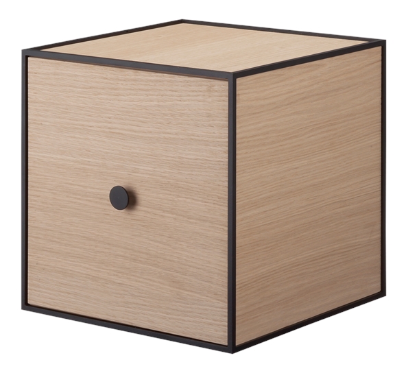 Frame 28 med dør eik fra By Lassen