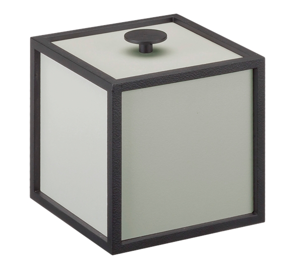 Frame 10 lys grønn fra By Lassen