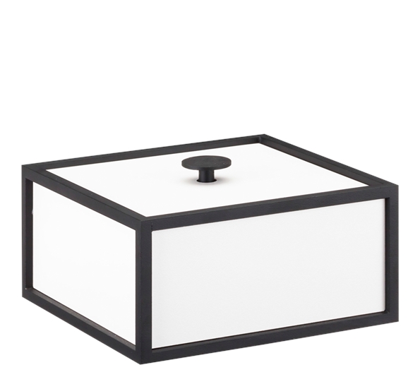 Frame 14 hvit fra By Lassen