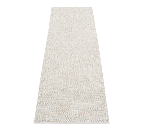 Svea matte stone metallic 60x250 cm fra Pappelina