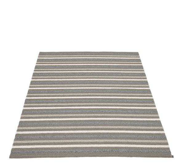 Grace matte charcoal 180x260 cm fra Pappelina