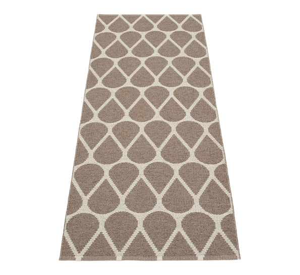 Otis matte mørk mud 70x200 cm fra Pappelina