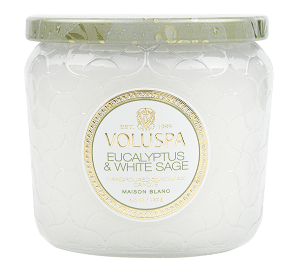 Duftlys 35t Eucalyptus & White Sage fra Voluspa