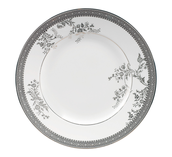 Lace Platinum asjett 20 cm fra Wedgwood
