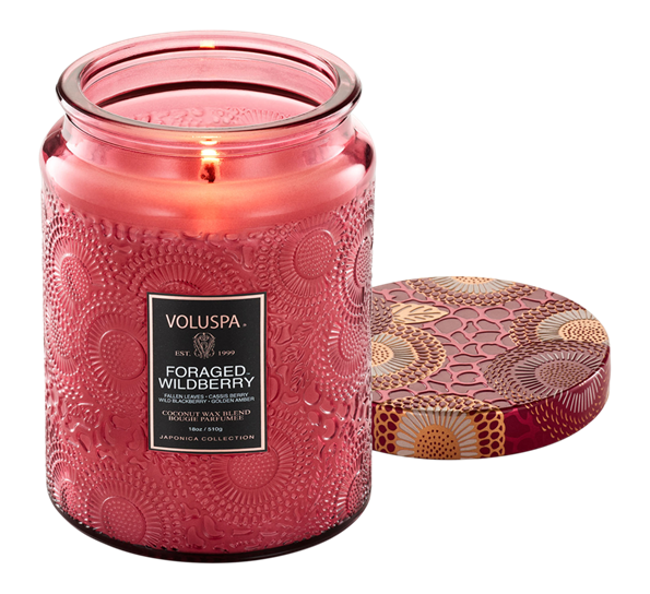 Duftlys 100t Foraged Wildberry fra Voluspa