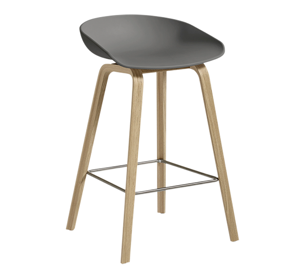 AAS32 barstol lav lakkert eik grey H64 fra HAY