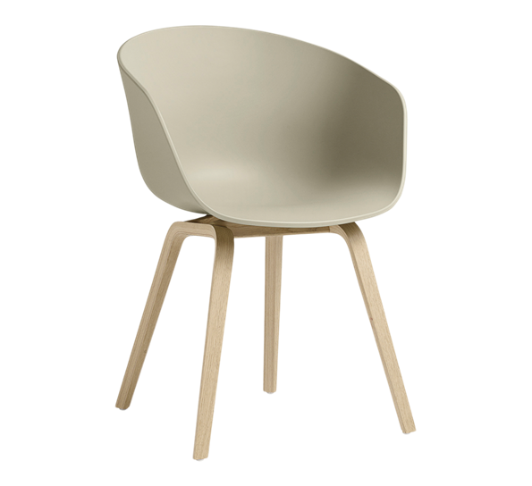 AAC22 stol lakkert eik pastellgrønn fra HAY