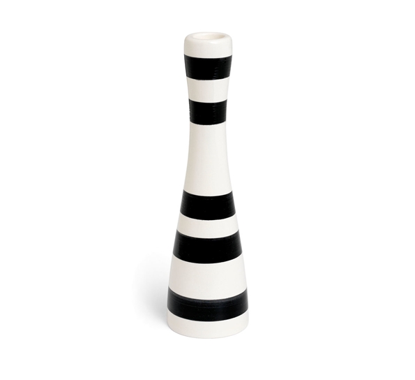 Omaggio lysestake stor sort 24 cm fra Kähler