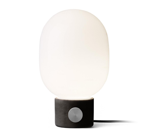 JWDA concrete lamp mørk betong fra Audo Copenhagen