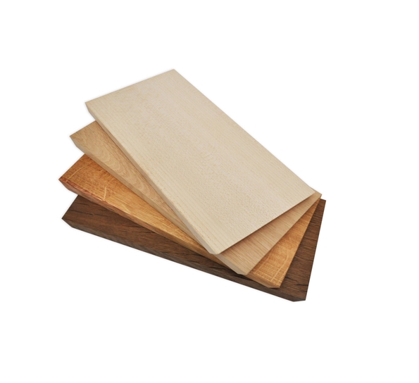 <p>Skjærebrett 50x28 cm lys oljet eik fra Raumgestalt</p>