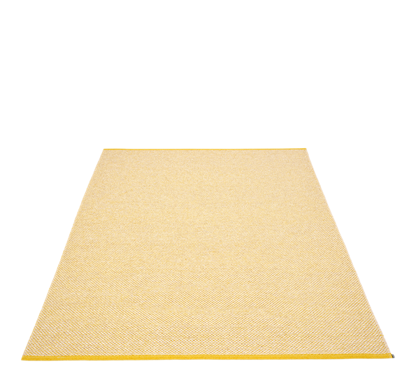 Effi matte mustard 180x260 cm fra Pappelina