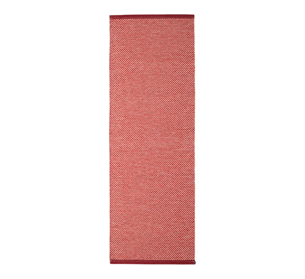 Effi matte mørk rød 70x300 cm fra Pappelina