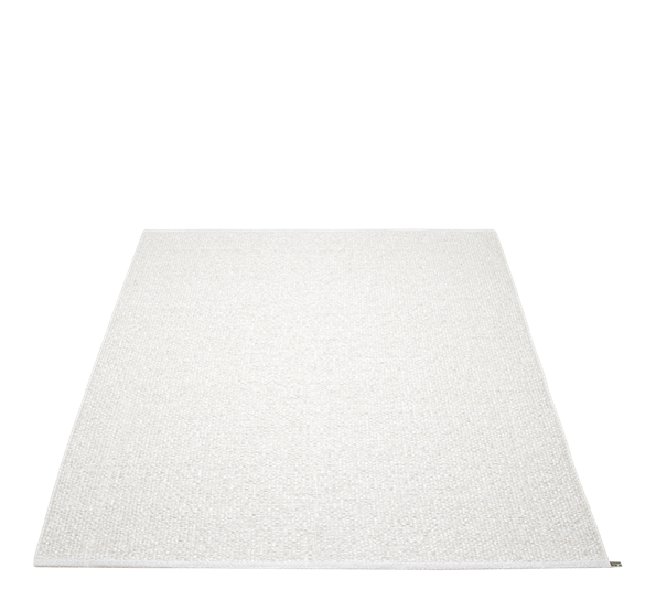Svea matte hvit metallic 230x320 cm fra Pappelina