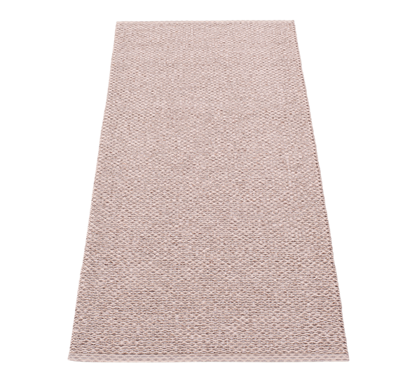 Svea matte lilla metallic 70x160 cm fra Pappelina